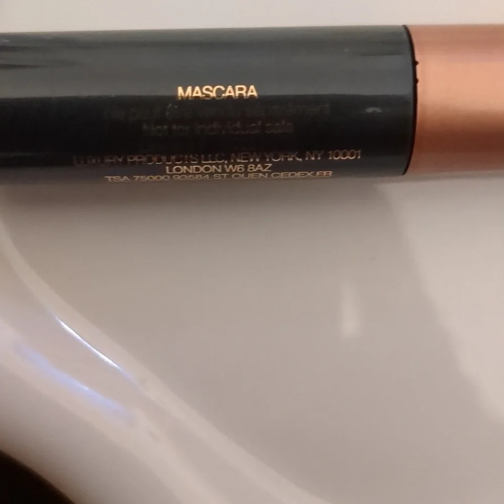 Mascara
